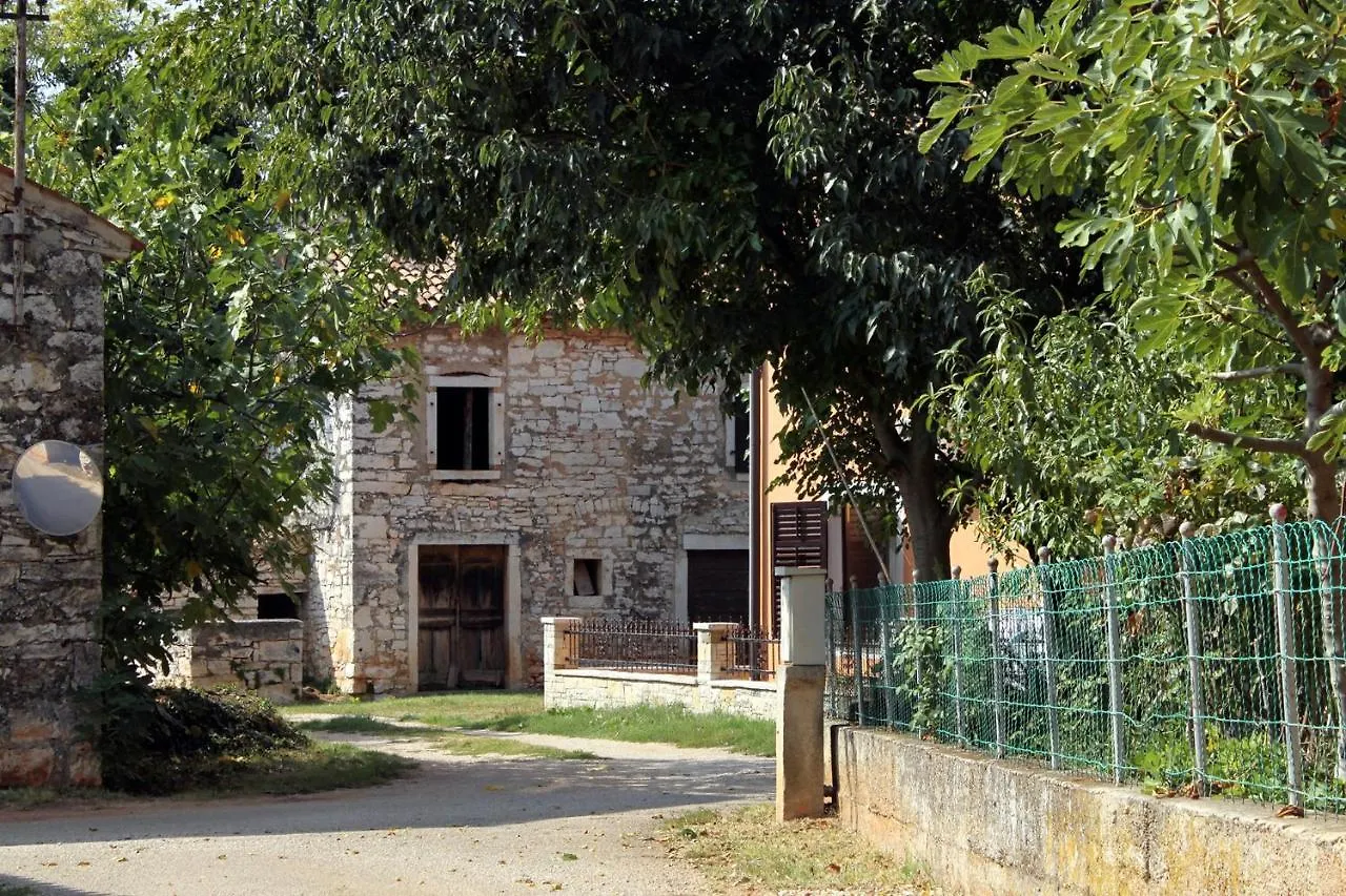 Apartments With A Parking Space Dolinci, Umag - 7111