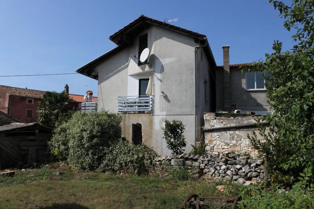 Apartments With A Parking Space Dolinci, Umag - 7111 0*,  Κροατία